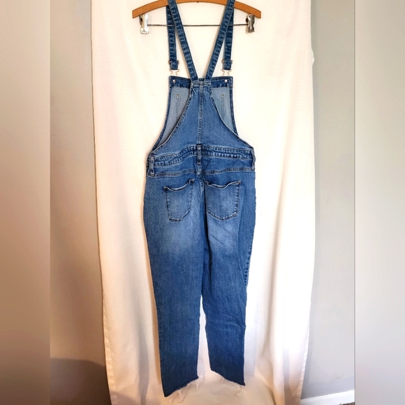 Overalls - Picture 3 of 4